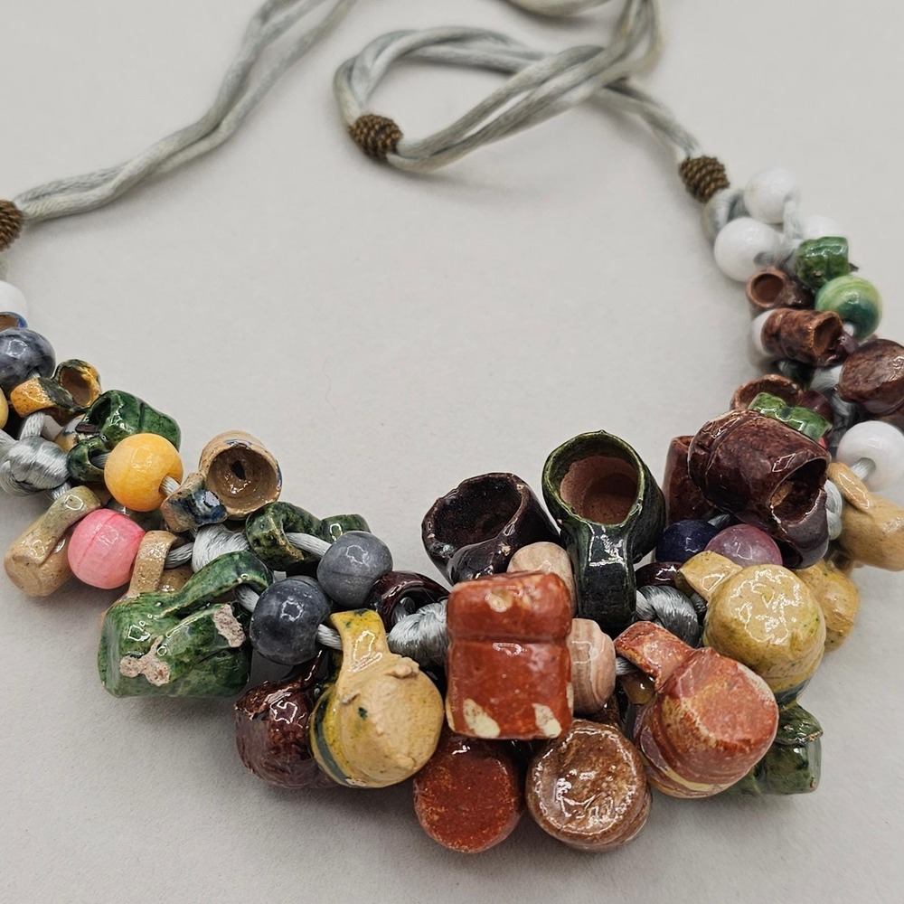 Vintage Folk Art Pottery Mug Bead Necklace Ceramic Tankard Bib Statement Boho - Picture 13 of 14